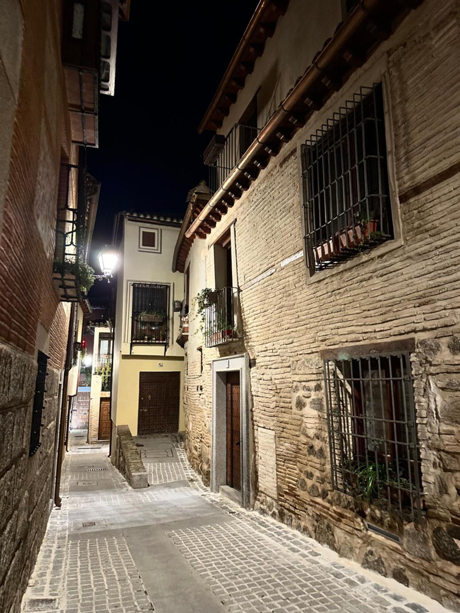 Apart. Palacio Canonigo 7 - Junto Catedral Toledo Exteriér fotografie
